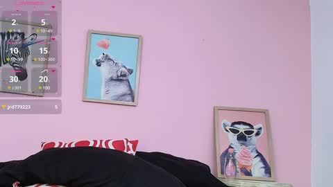 Nicolle Lima online show from January 14, 7:38 am
