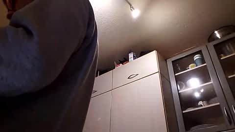 MikeVanDyck online show from October 27, 5:13 pm