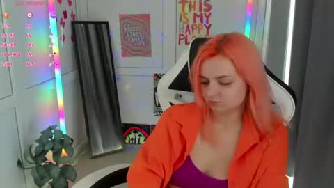 Bestie online show from July 15, 2:33 pm