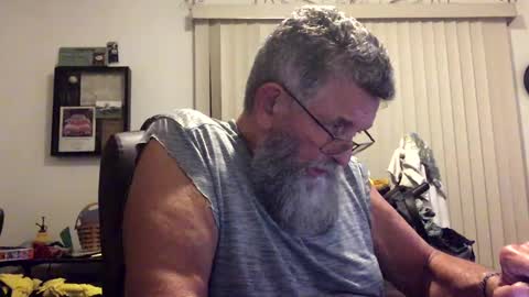 nightmoves1970 online show from October 2, 2:43 am