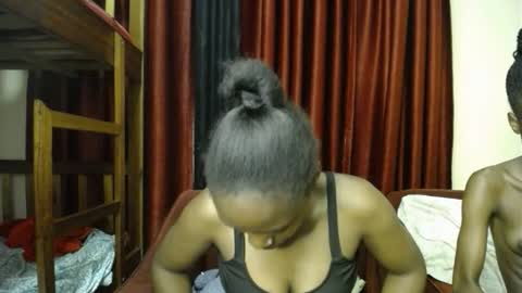 Tina online show from November 3, 3:24 pm