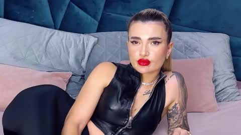 Iris online show from November 18, 9:56 am