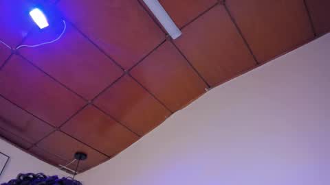 niick_twink online show from October 31, 8:20 pm