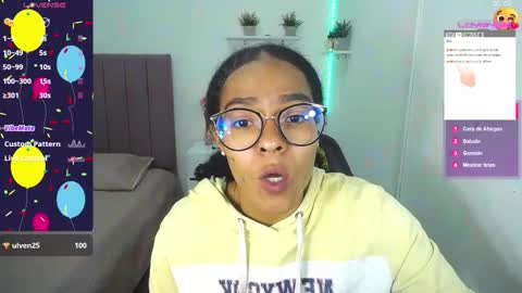 Snapshot of niina_lovee_ chatting on September 10, 3:13 pm online show from September 10, 3:13 pm