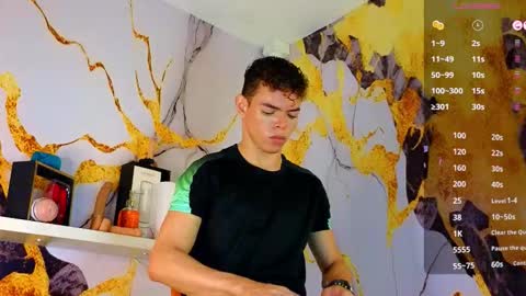 Snapshot of nijinsky_latinboy chatting on September 18, 11:03 am Nijinsky online show from September 18, 11:03 am