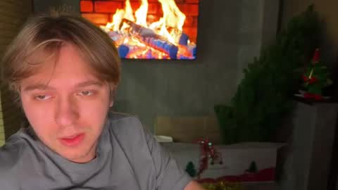 Celine online show from December 22, 7:42 pm