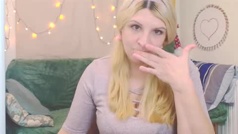 niki_leex online show from November 19, 9:08 am