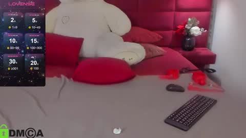 Niki online show from December 25, 11:10 pm