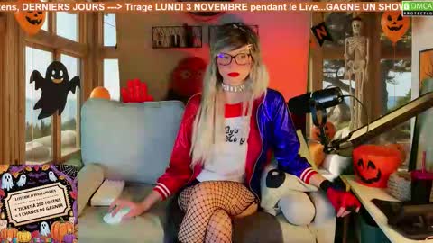 Kitty Chatte online show from November 1, 2:16 pm