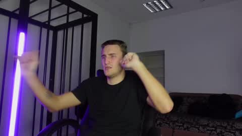 nikki online show from March 3, 3:11 pm