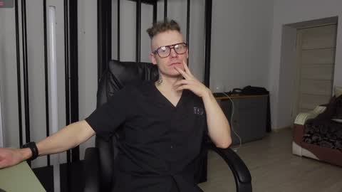 nikki online show from December 13, 6:42 am