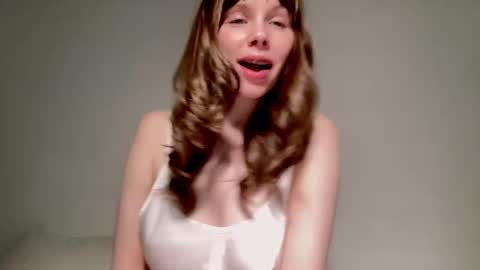 Nikki online show from October 22, 10:07 am