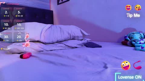 nikki_vesper online show from June 4, 4:07 am