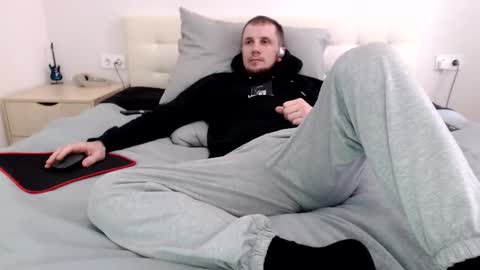 Nick online show from April 17, 1:57 pm