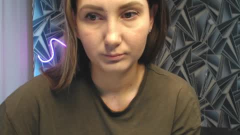 nikkikiss___ online show from May 25, 1:12 am