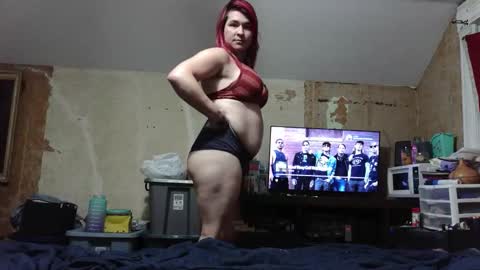 nikkiplays93 online show from January 7, 12:15 am