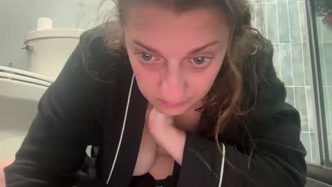 nikkisnow1 online show from November 26, 4:32 am