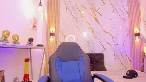    online show from March 20, 6:07 am