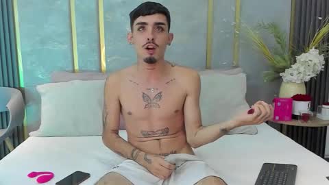 Niko Stone online show from October 18, 5:22 am