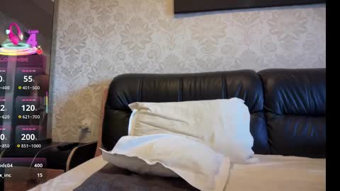 nikol online show from October 12, 6:17 am