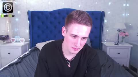 Nick online show from March 1, 10:42 pm