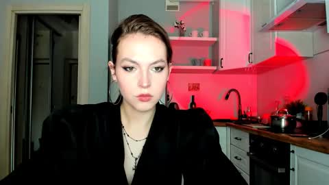 Veronica online show from February 24, 11:43 am