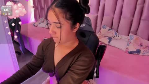 Niky Brooks online show from September 25, 12:45 pm