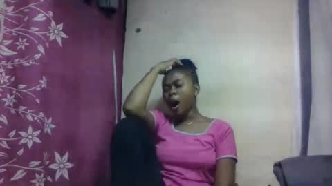 nilah online show from November 6, 7:22 am