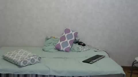 Snapshot of nilko80 chatting on December 13, 8:14 pm nilko80 online show from December 13, 8:14 pm