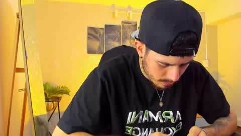 Nils online show from February 19, 4:33 am