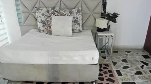  Nina  online show from October 14, 8:23 pm