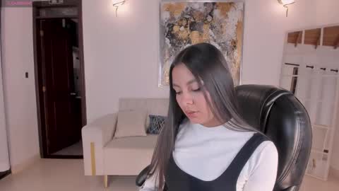 Nina online show from September 29, 12:09 am