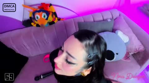 Snapshot of ninadanger chatting on December 6, 1:49 pm Heyyy guys Im Ninas crazy online show from December 6, 1:49 pm