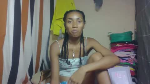 ninaeaa online show from April 2, 5:09 pm