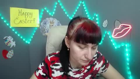 ninaflawlees online show from April 4, 12:23 pm