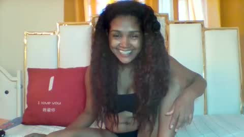 ninah_rise online show from February 2, 4:53 am