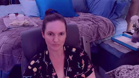 Nina Jaymes online show from February 28, 1:25 pm