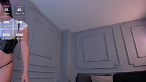  Nina  online show from January 17, 7:55 pm