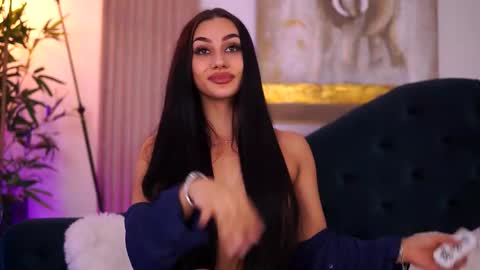 Ninna online show from November 20, 8:39 pm