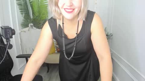 ninastarle online show from October 17, 6:06 am