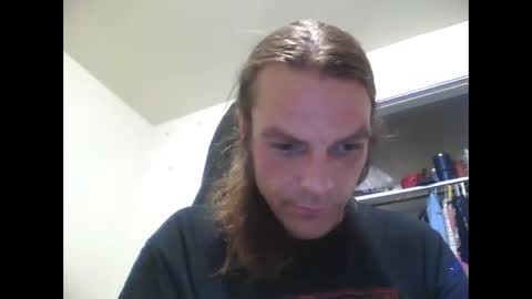 nineinchnailer313 online show from April 19, 8:59 am