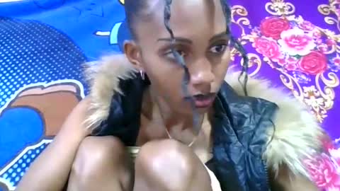 ninie246746 online show from June 10, 6:12 am