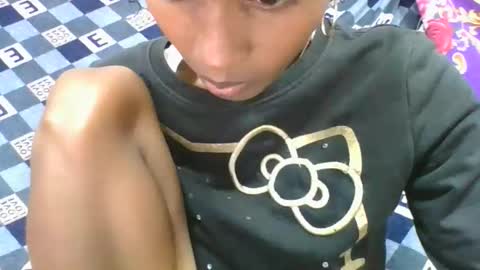 ninie246746 online show from March 12, 10:52 am