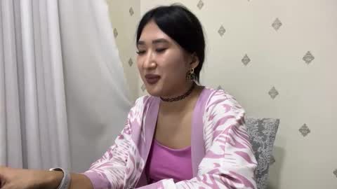 niravoid online show from September 12, 7:49 pm