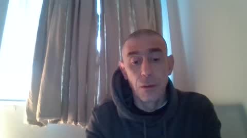 nirevess online show from January 10, 2:13 pm