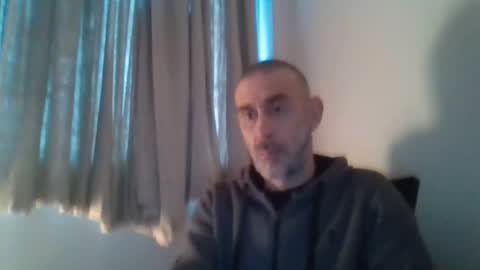 nirevess online show from December 14, 2:53 pm