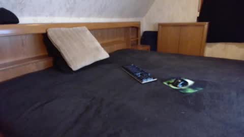 nixan85 online show from October 4, 10:40 pm