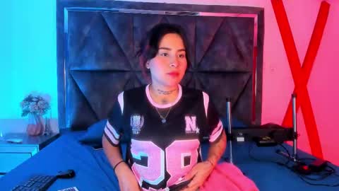 Nixie online show from November 1, 7:57 pm