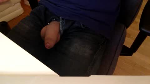 nixomuc online show from October 14, 9:34 am