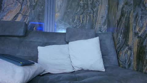 noah_blackk online show from February 21, 1:36 pm